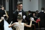 5G6H8906: Foto: Taneční kurzy na Kutnohorsku finišují, ve Vrdech přišel na řadu „Věneček“