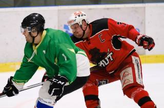 Foto: Ve čtvrtečním zápase AKHL hokejisté HC Třemošnice porazili HC Mamut 19:3!