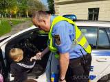 20220504175605_policie020: Kutnohorští policisté se s dětmi sešli na dopravním hřišti