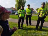 20220504175616_policie031: Kutnohorští policisté se s dětmi sešli na dopravním hřišti