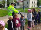 20220504175641_policie048: Kutnohorští policisté se s dětmi sešli na dopravním hřišti