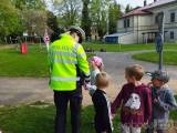 20220504175643_policie050: Kutnohorští policisté se s dětmi sešli na dopravním hřišti