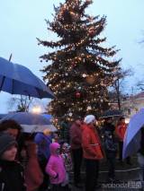 7: Foto, video: V Čáslavi se od neděle těší z rozsvícené adventní výzdoby