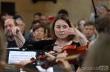 20220621223601_IMG_1374: Foto: Školní rok uzavřely orchestry ZUŠ Kutná Hora koncertem v kostele Matky Boží