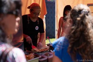 Foto: Dobré jídlo z celého světa - to byl street food festival na Kačině