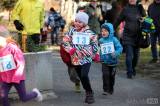 5G6H1793: Závodníky 31. Silvestrovského běhu ve Svatém Mikuláši přivítalo mrazivé počasí