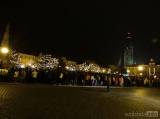 DSCN7965: Foto, video: Na čáslavský novoroční ohňostroj bylo zvědavé zaplněné Žižkovo náměstí