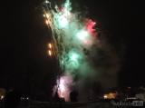 DSCN7967: Foto, video: Na čáslavský novoroční ohňostroj bylo zvědavé zaplněné Žižkovo náměstí