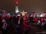 DSCN7986: Foto, video: Na čáslavský novoroční ohňostroj bylo zvědavé zaplněné Žižkovo náměstí
