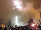 DSCN7989: Foto, video: Na čáslavský novoroční ohňostroj bylo zvědavé zaplněné Žižkovo náměstí