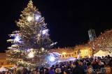 20231204202322_IMG_9682: Foto, video: Barborky rozsvítily vánoční strom na Palackého náměstí v Kutné Hoře!