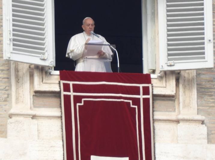„Vypukla třetí světová válka vedená po částech,“ prohlásil papež František