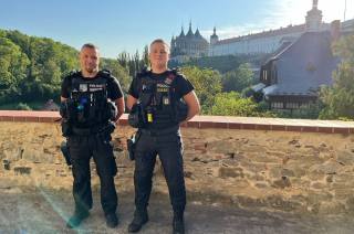 Policisté Jakub Čáp a Martin Chudomel si připsali zachráněný život!