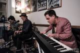 20240324132328_20240323_045m: Foto: Koncertní sezónu v Blues Café načalo Paul Batto trio
