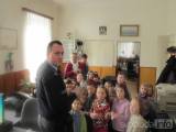 2: Děti z janovické školky navštívily policejní obvodní oddělení v Uhlířských Janovicích