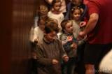 IMG_0999: Foto: Škola z Marsu přivedla na divadelní podium kolínské děti i jejich učitelky