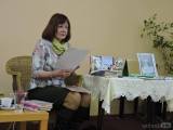 DSCN9771: Čáslavská spisovatelka Jaroslava Hofmanová představila své povídky v autorském čtení