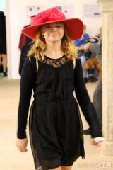 20160304_IMG_7833: Foto: Salon Meluzína představil na módní přehlídce dámské modelové klobouky