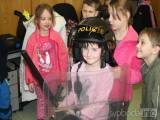 20160315_IMG_3240: Děti z mateřinky navštívily policejní oddělení v Uhlířských Janovicích