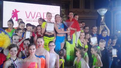 Foto: Taneční oddíl CrossDance přivezl z Moskvy pro Českou republiku 39 medailí!