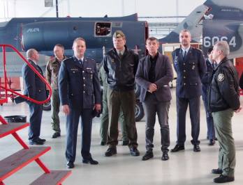 Místopředseda vlády Andrej Babiš navštívil 21. základnu taktického letectva v Čáslavi