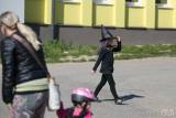 20160429_x-9545: Foto: Děti z kolínské Jedničky si užily čarodějnice již o den dřív