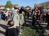 20160501_DSCN4007: Foto, video: Čarodějnice si v Čáslavi užili plnými doušky, zahrála jim i kapela Keks