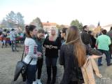 20160501_DSCN4203: Foto, video: Čarodějnice si v Čáslavi užili plnými doušky, zahrála jim i kapela Keks