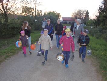 Foto: Čarodějnické oslavy si o víkendu užily děti i ve Vodrantech