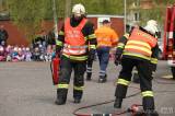 20160503_5G6H7331: Foto: Profesionální hasiči v Kutné Hoře tentokrát ukázali i  práci leteckých záchranářů