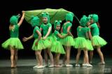 20160527_5G6H7482: Foto: V Dusíkově divadle tančila děvčata ze Základní umělecké školy J.L. Dusíka
