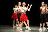 20160604_5G6H1609: Foto: Další skupiny ZUŠ J. L. Dusíka v pátek tančily v čáslavském divadle