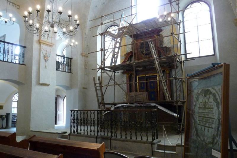 Barokní schránka na svitky prochází rekonstrukcí