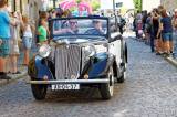 20160821001640_IMG_0519m: Foto: Centrum Kutné Hory patří o víkendu především historickým vozidlům