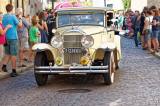 20160821001642_IMG_0559m: Foto: Centrum Kutné Hory patří o víkendu především historickým vozidlům