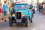 20160821001643_IMG_0578m: Foto: Centrum Kutné Hory patří o víkendu především historickým vozidlům