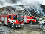 11693839_731774356934608_4696222169023617616_n: Foto: S požárem na skládce v Čáslavi bojovali také hasiči z Golčova Jeníkova