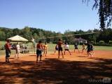 20160830105220_20160827_125918: Foto: Volejbalový turnaj v obci Brambory ovládl tým Skvadry