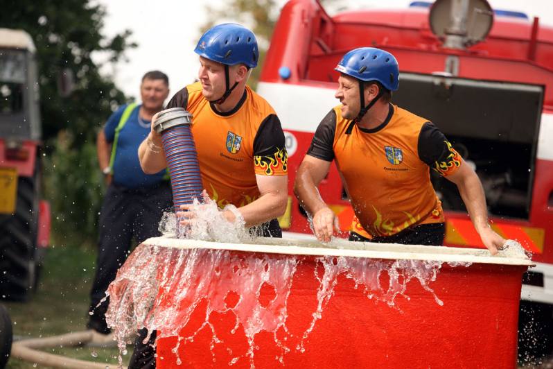 Foto: Muži ze Zibohlav oslavili další vítězství v Kutnohorské hasičské lize
