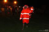 5g6h9562: Foto, video: V Suchdole si užili tradiční noční hasičskou srandasoutěž