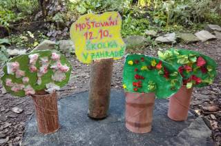 Pozor: Dnešní Podzimní slavnost Školky v zahradě se přesouvá do Pobřežní ulice