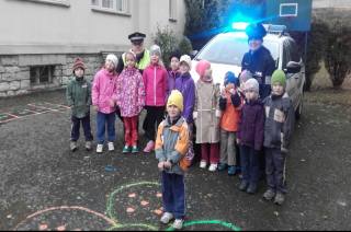 Děti z Mateřské školy Kutná Hora Kaňk měly radost z policejní návštěvy