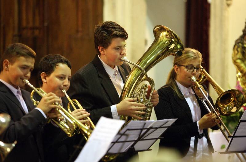 Foto: Žáci ZUŠ Kutná Hora koncertem podpořili sbírku „Zvon pro Jakuba“