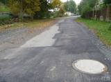 20161022075650_jetelova18: Jetelová ulice v Čáslavi má opravený asfaltový povrch