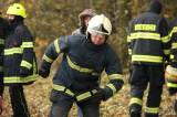 20161106093056_5G6H2196: Foto: Dobrovolní hasiči si to rozdali v Běhu na rozhlednu Vysoká