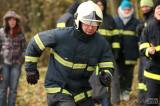 20161106093056_5G6H2199: Foto: Dobrovolní hasiči si to rozdali v Běhu na rozhlednu Vysoká