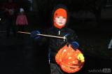20161111191357_5G6H4027: Foto: Také děti v Červených Janovicích se vypravily za Martinem s lampióny
