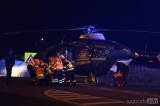 20161203210631_IMG_8837: Foto: Sraženou chodkyni v Kolíně musel do nemocnice dopravit vrtulník