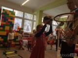 20170117212650_032: Foto: Kolínští basketbalisté navštívili velimské děti