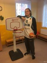 20170117212656_ms_bachm_07: Foto: Kolínští basketbalisté navštívili velimské děti